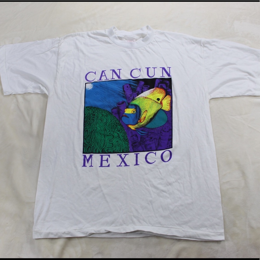 Vintage 90s Cancun Mexico Fish Ocean T-shirt